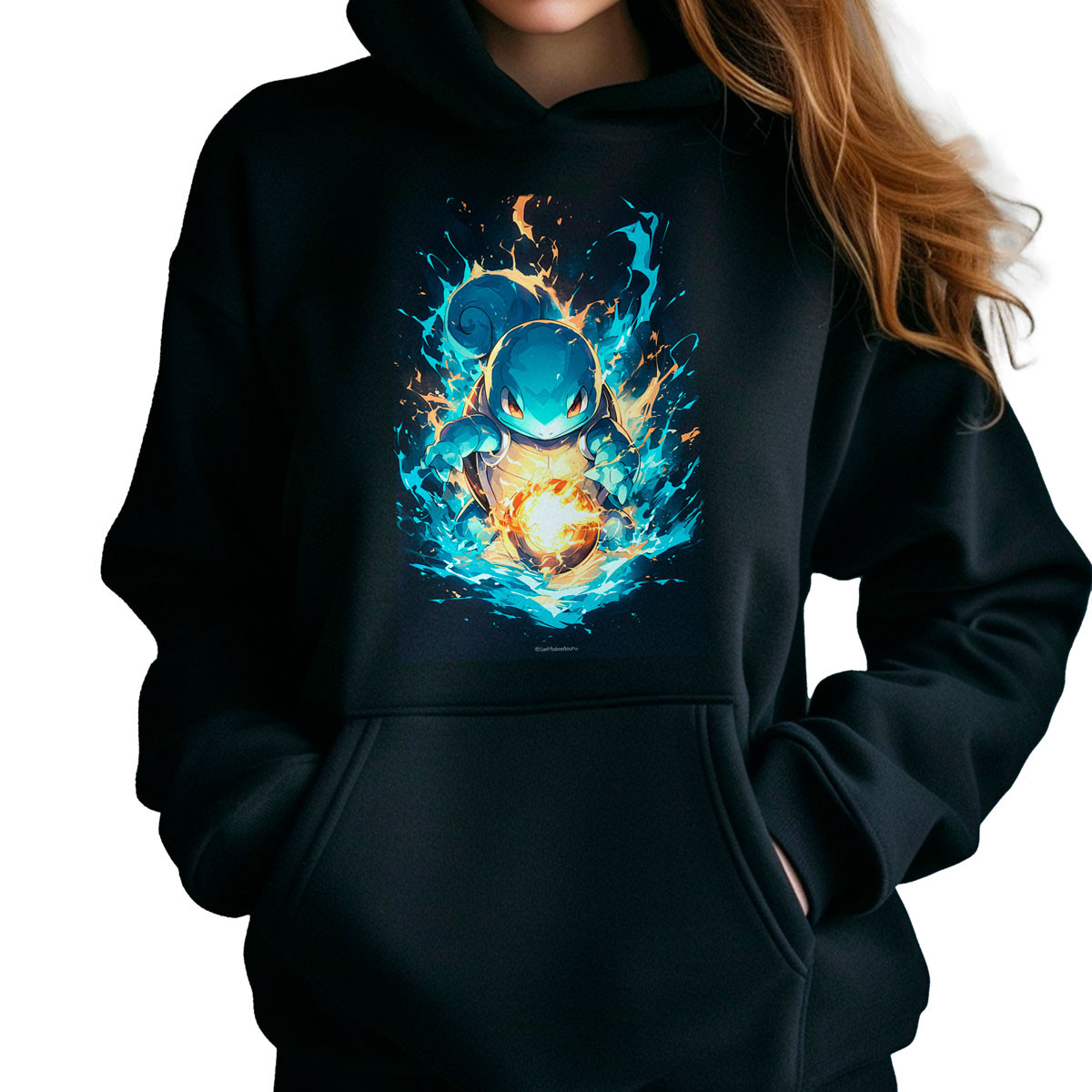 hoodie-anime-mujer-squirtle-glowing-anime-negro