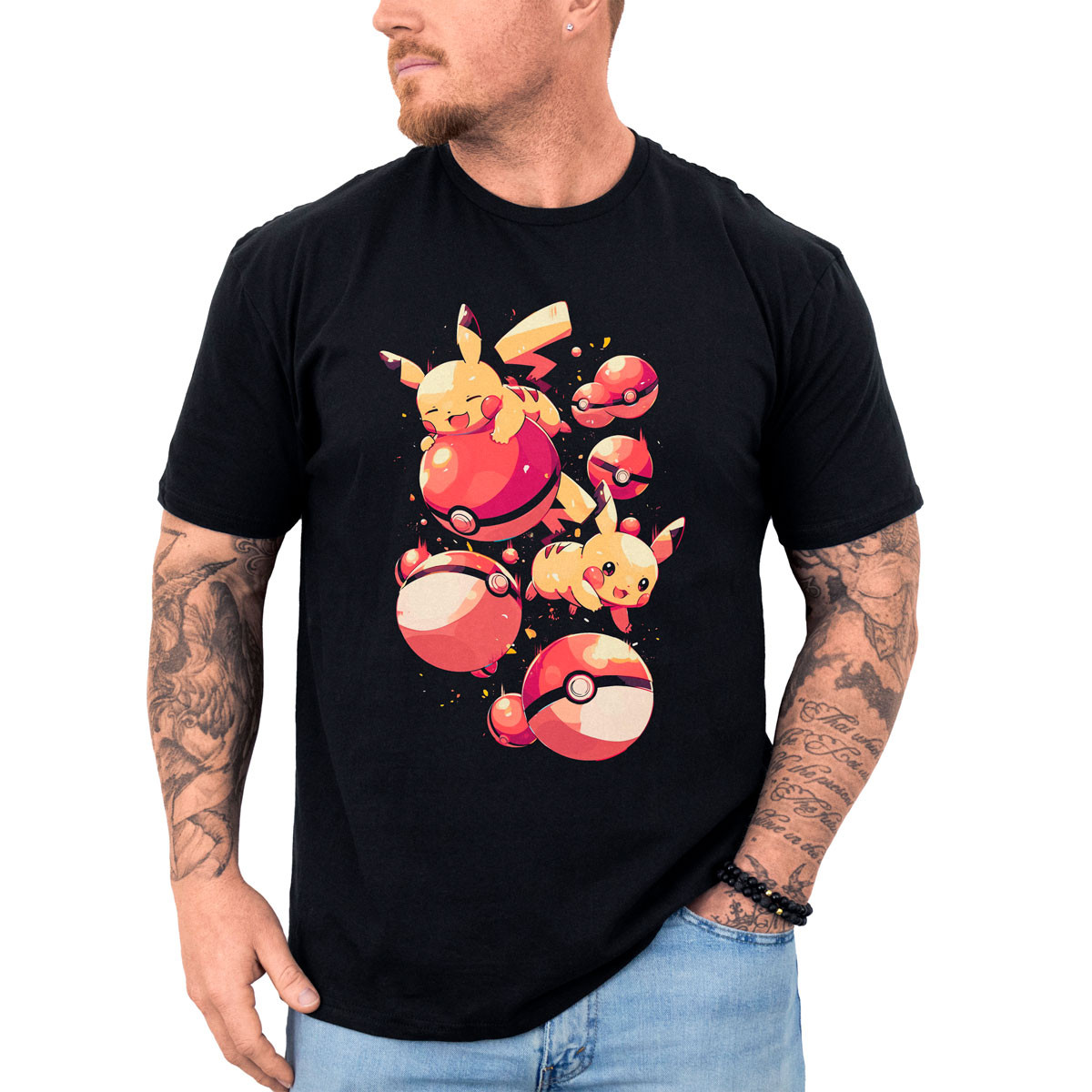 polera-anime-pikachu-pokeballs-estampada-entrenador