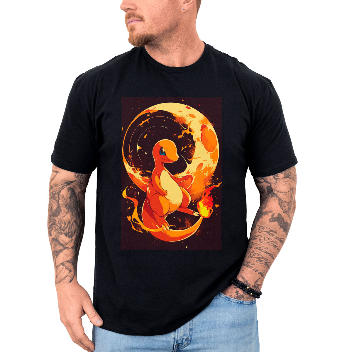 polera-hombre-anime-charmander-y-luna-pok-mon