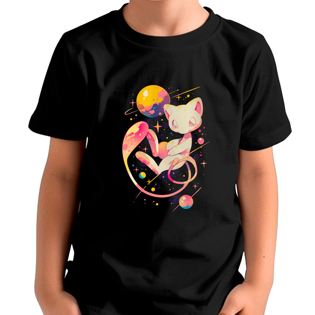 polera-ni-as-estampada-frontal-gym-dise-o-mew-cute-pok-mon-anime-fondo-negro-04