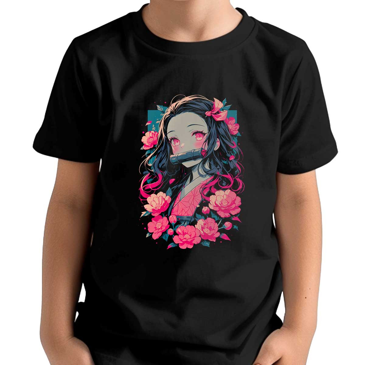 polera-estampada-detalles-intrincados-nezuko-kamado-pink-flowers