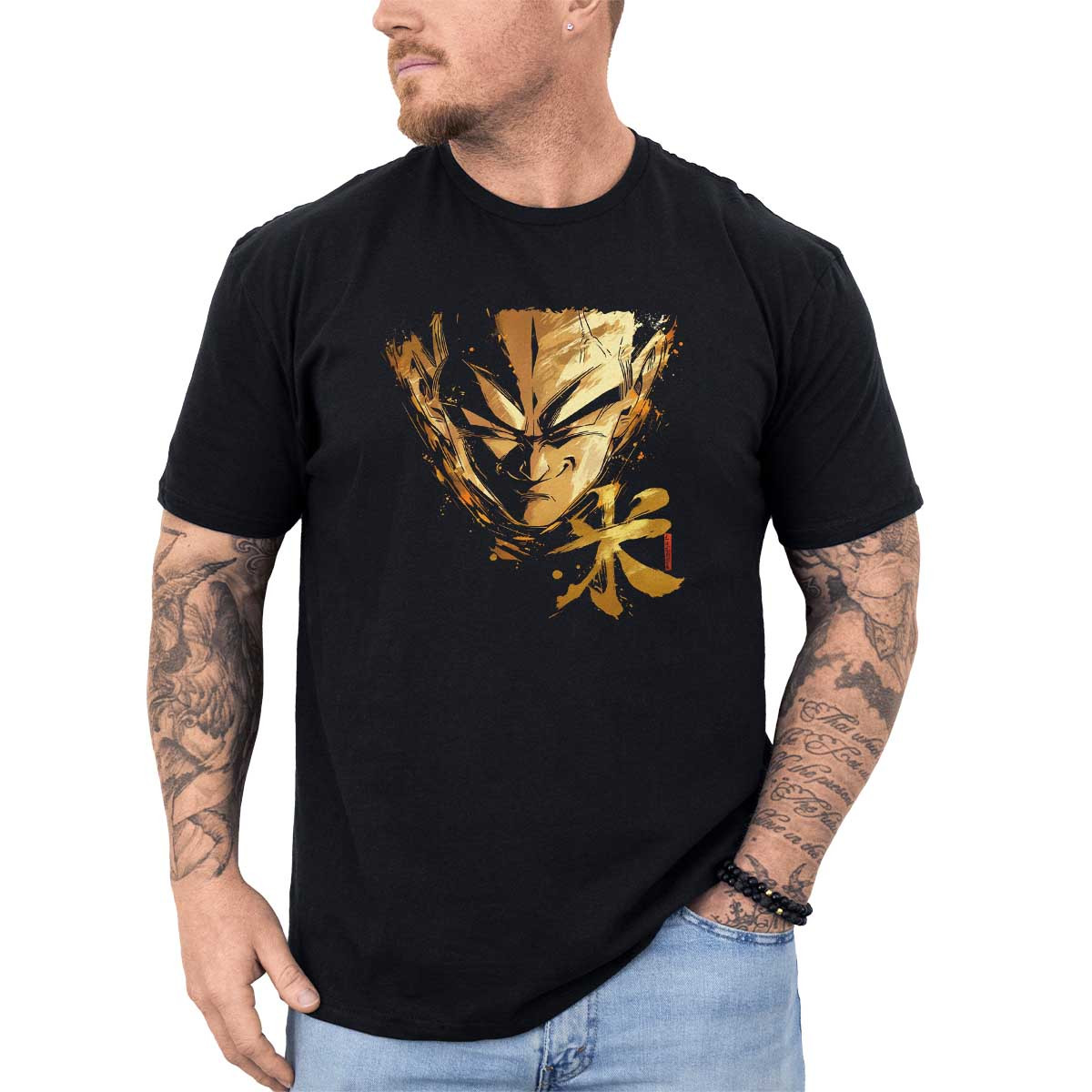 polera-anime-detalle-freezer-con-sonrisa-siniestra-en-terracota-y-oro