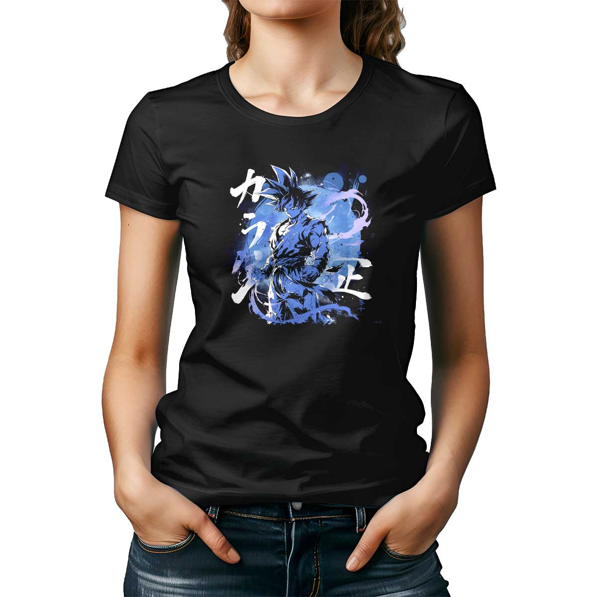 polera-goku-en-armadura-saiyan-en-colores-intensos-y-celeste-periwinkle